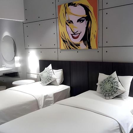 Hotel Cemerlang Bandung Eksteriør bilde