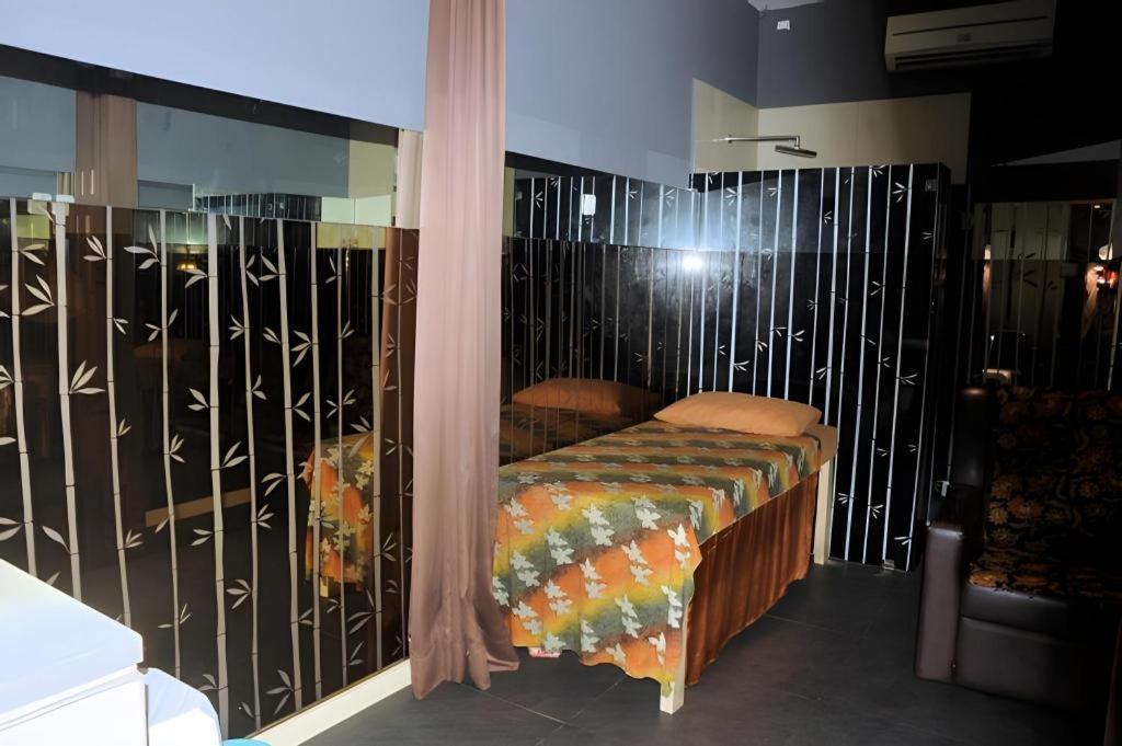 Hotel Cemerlang Bandung Eksteriør bilde