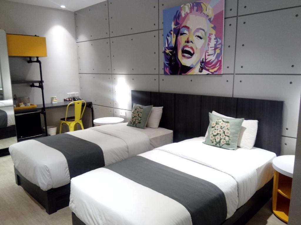 Hotel Cemerlang Bandung Eksteriør bilde