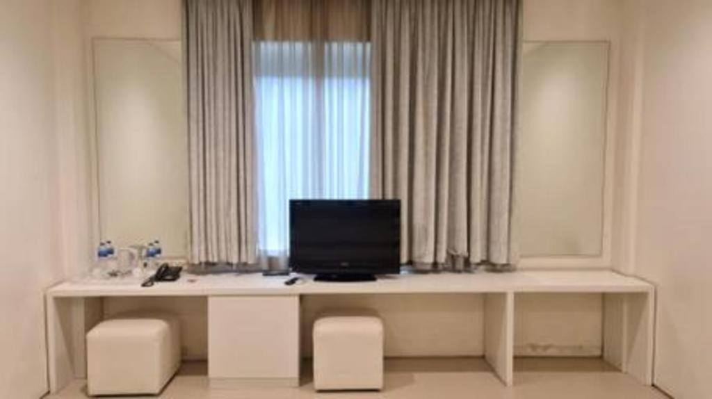 Hotel Cemerlang Bandung Eksteriør bilde