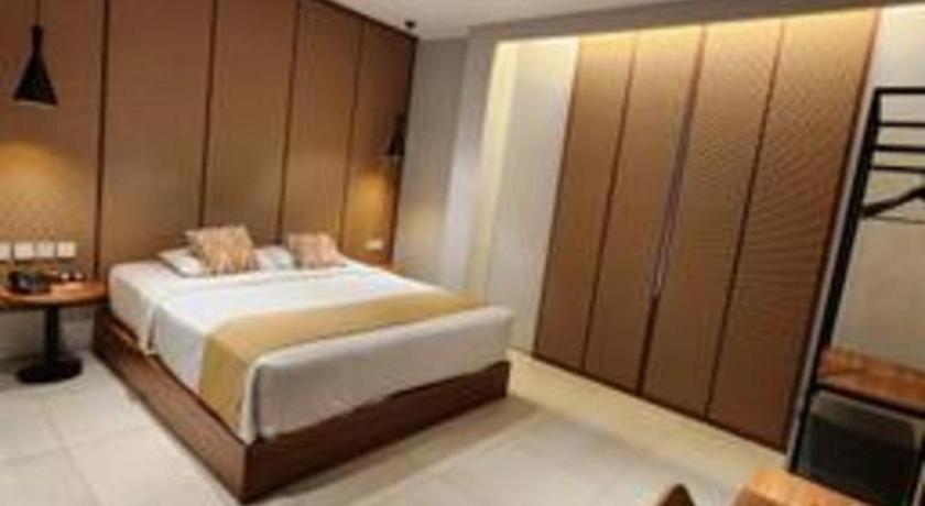 Hotel Cemerlang Bandung Eksteriør bilde