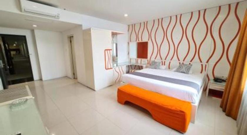 Hotel Cemerlang Bandung Eksteriør bilde